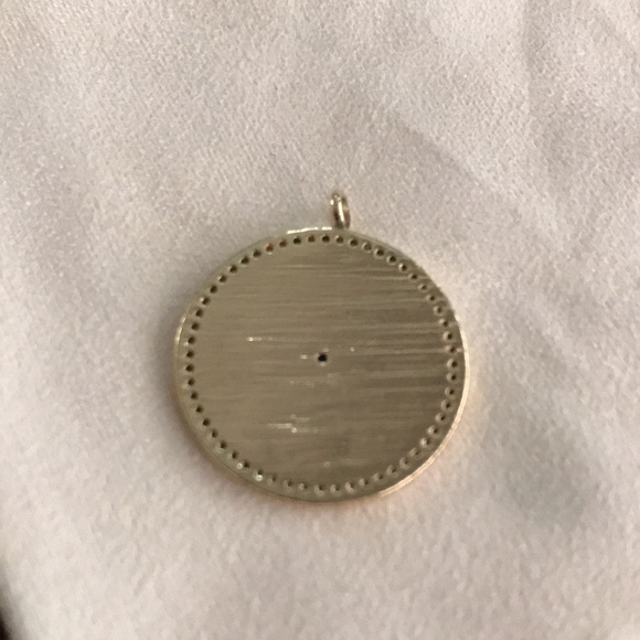 MOVING SALE: NWOT Danae Jewelry Good Luck Pendant - Picture 2 of 2